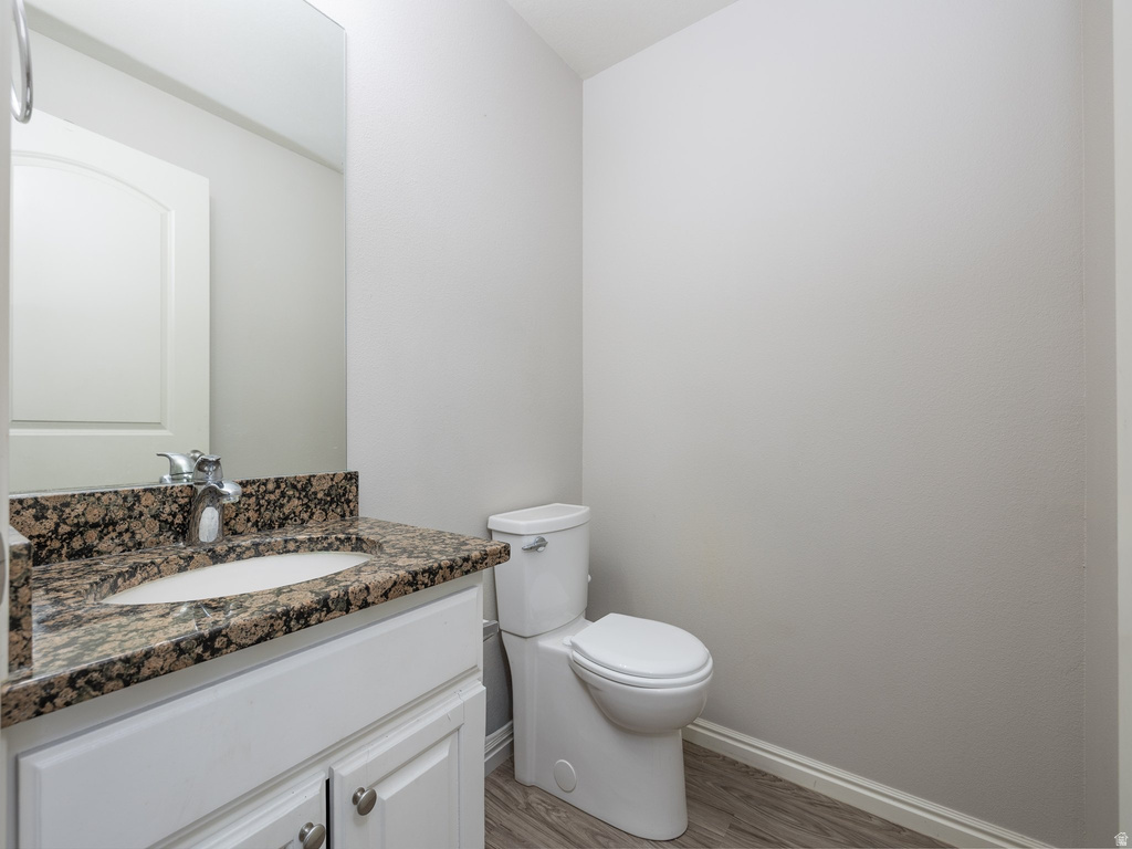1555 N 1180 W photo 4