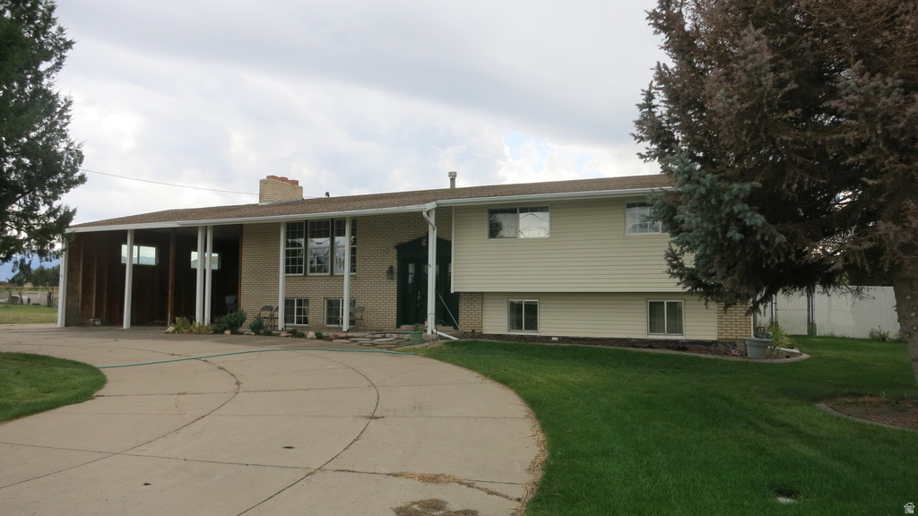4597 W 2550 S photo 3