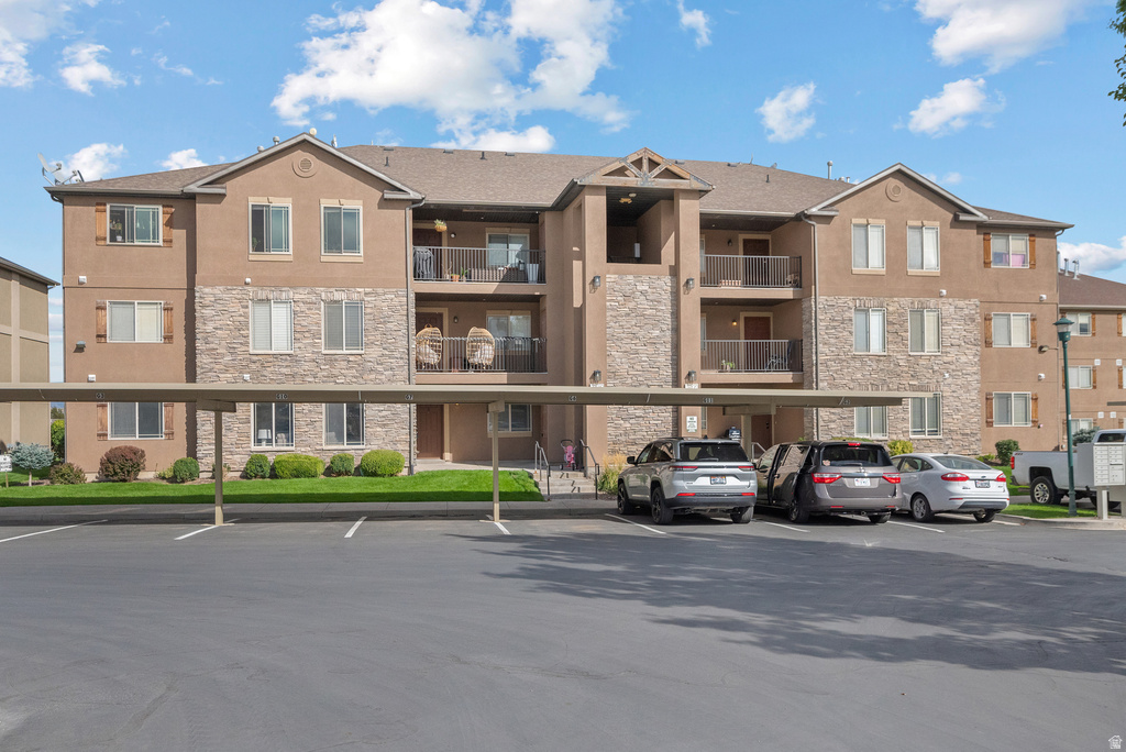 3569 E ROCK RD photo 2