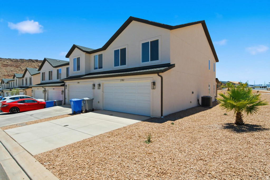 2211 S TOWER BRIDGE DR photo 3