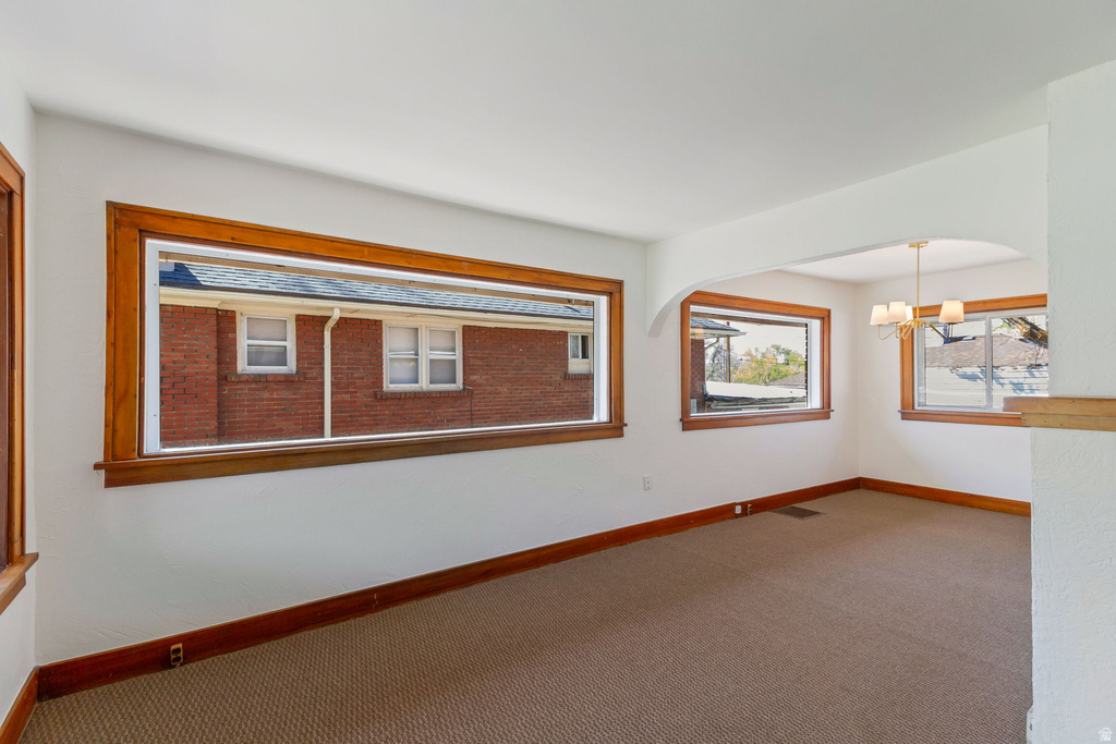 2979 JACKSON AVE photo 4