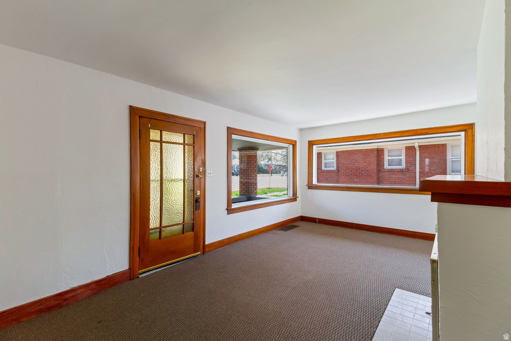 2979 JACKSON AVE photo 5