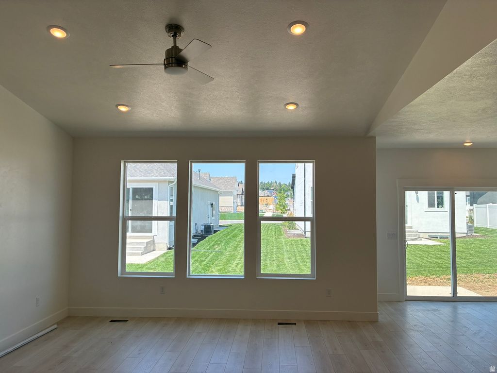 195 E 580 N photo 5