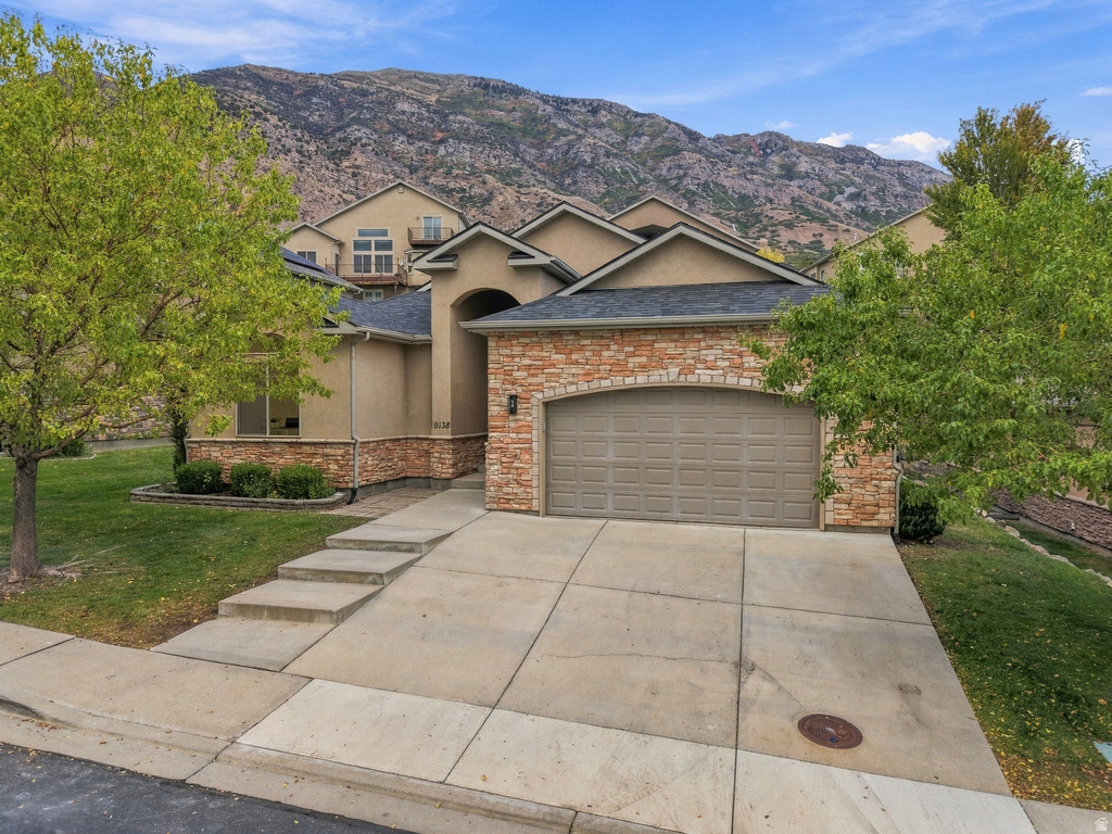 9138 N RENAISSANCE DR photo 3