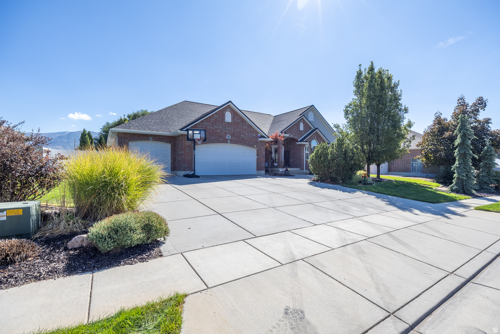 1670 N 1350 W photo 2