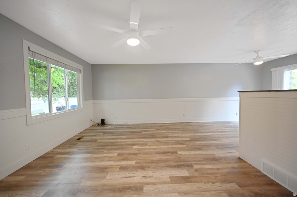 2521 N 400 E photo 3