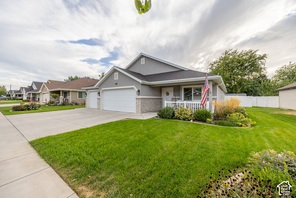 1693 N 690 W photo 2