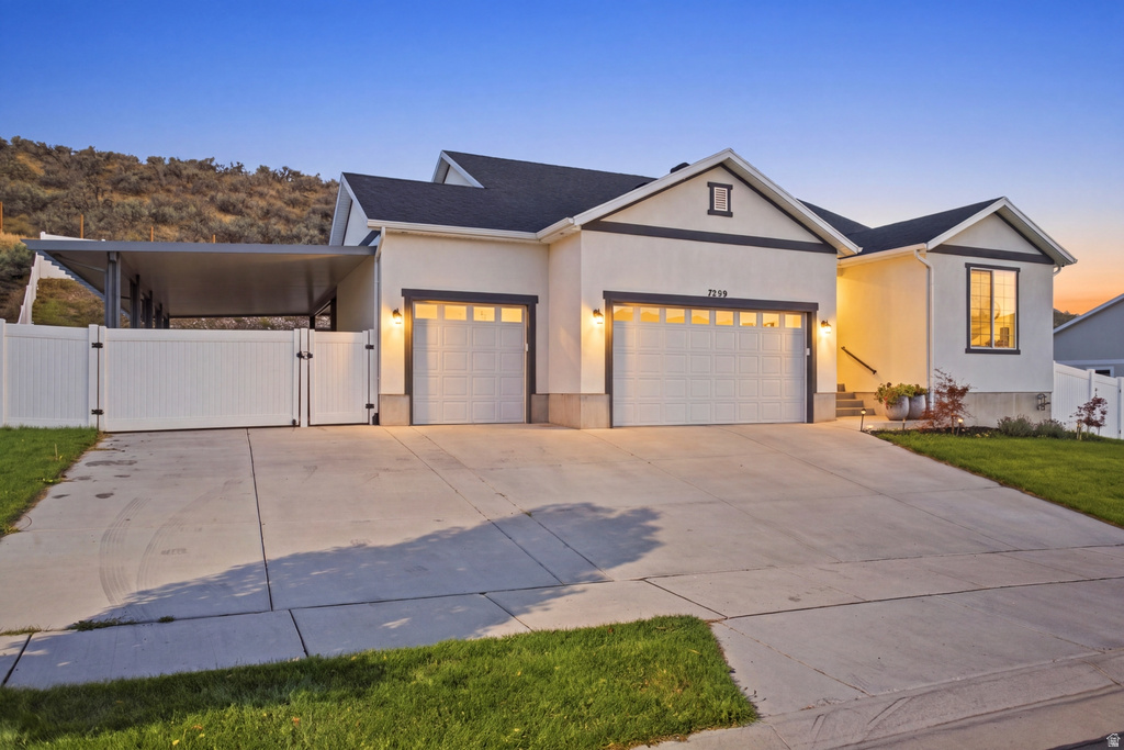 7559 N RIVA RIDGE RD photo 2