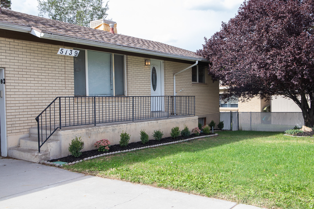 5139 S 1150 W photo 4
