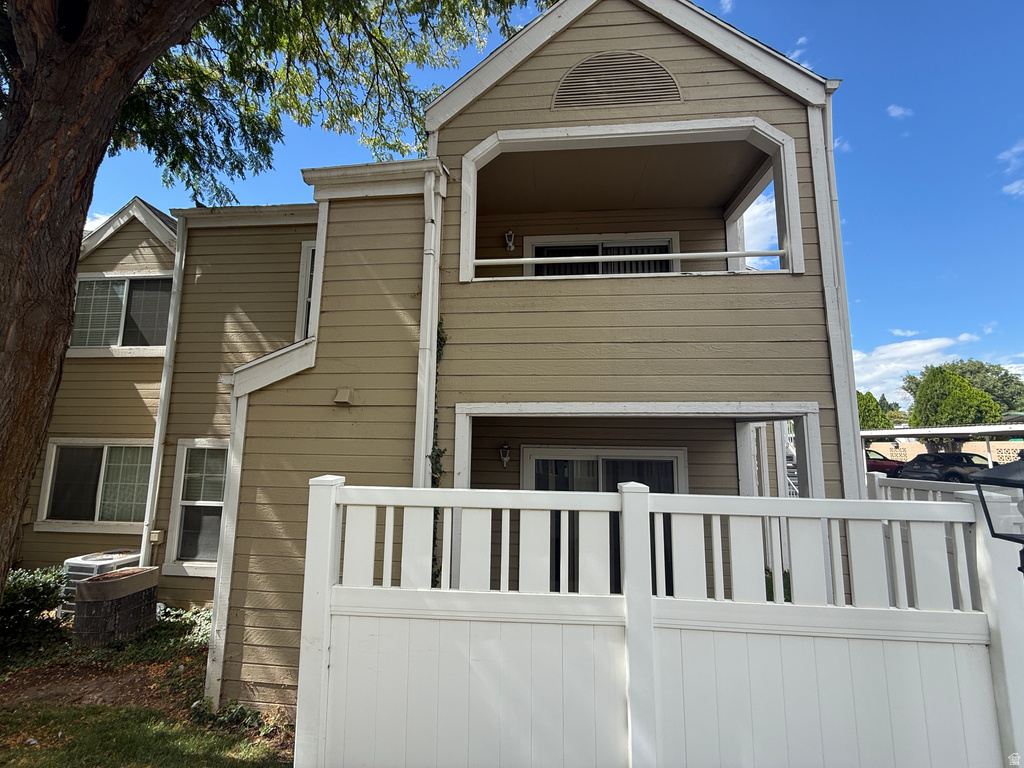 1486 E FOXBORO S DR photo 4