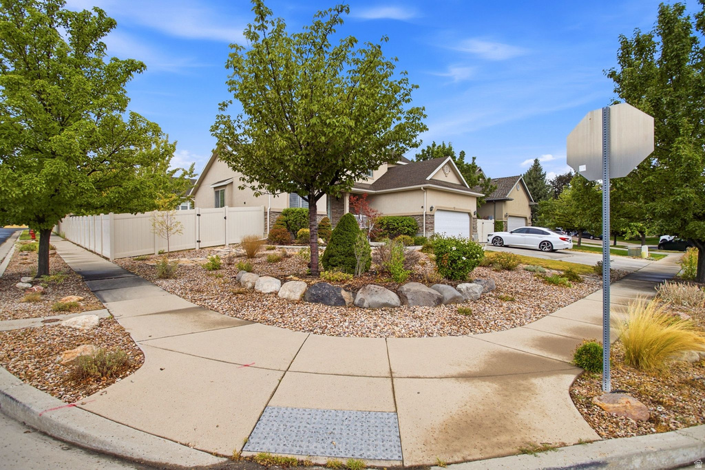 8156 S BEAR LAKE CT photo 3