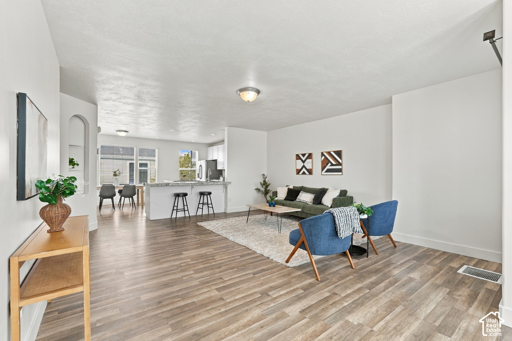 1285 W WINCHESTER S ST photo 5