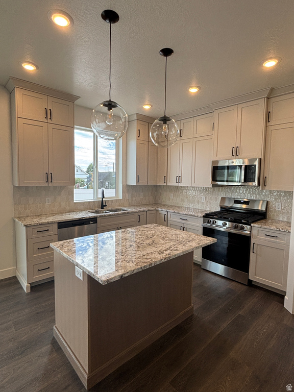 906 E 120 N photo 5