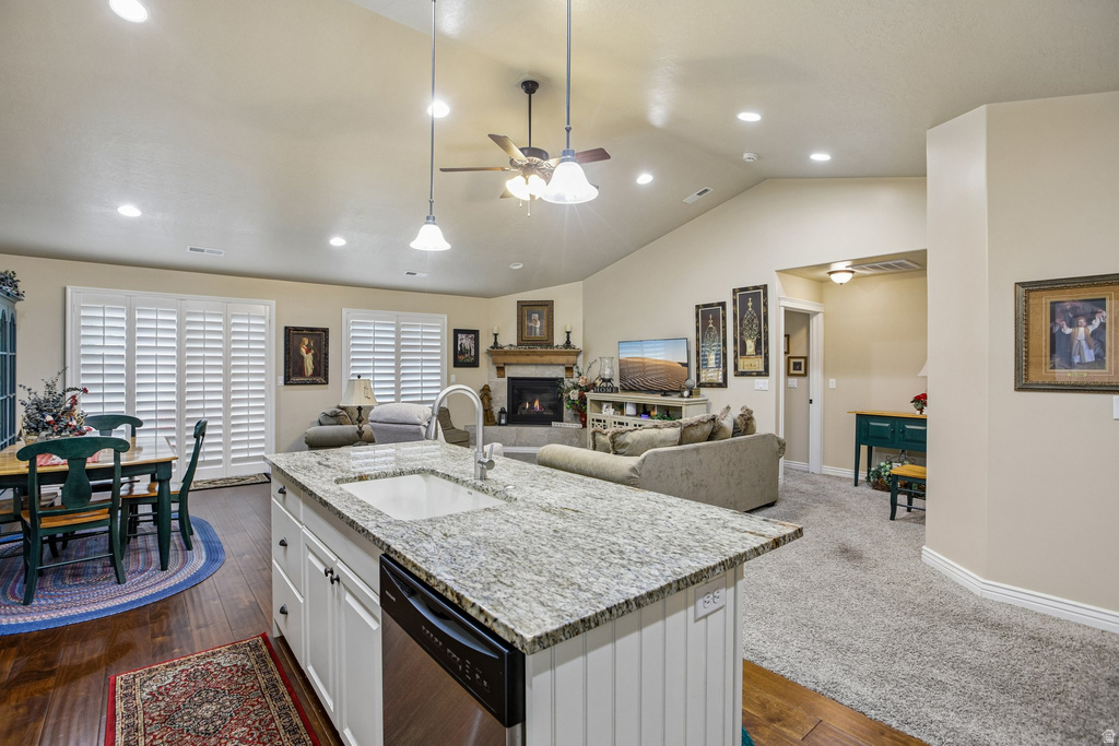 482 HYDE PARK LN photo 5