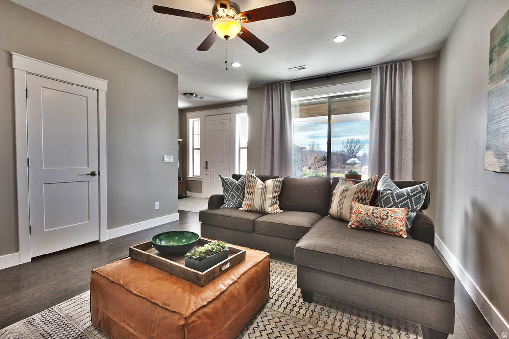 252 E SANDY SAGE WAY photo 5