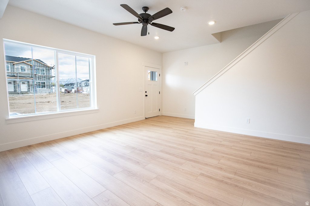 487 E 590 N photo 5