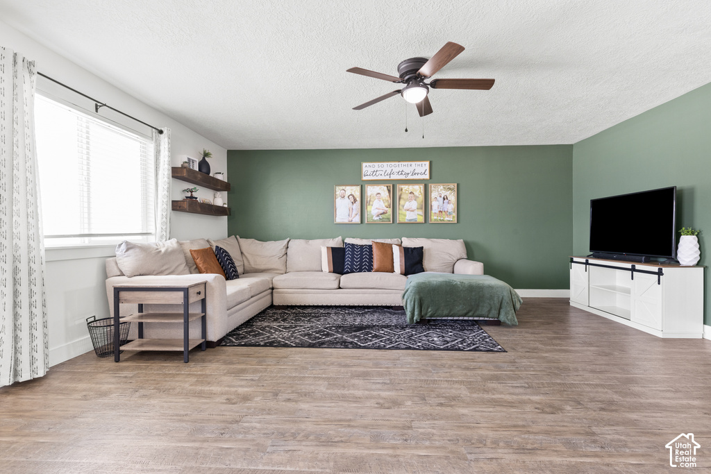 886 S CAMBRIDGE E CIR photo 5