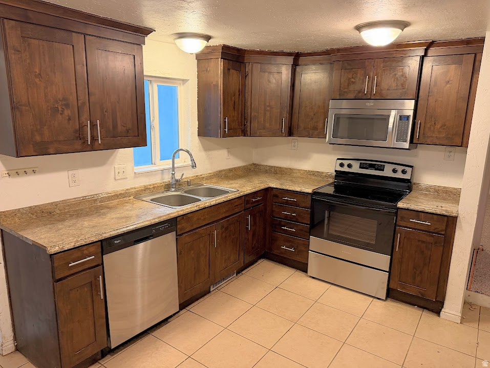 2853 S 8400 W photo 3