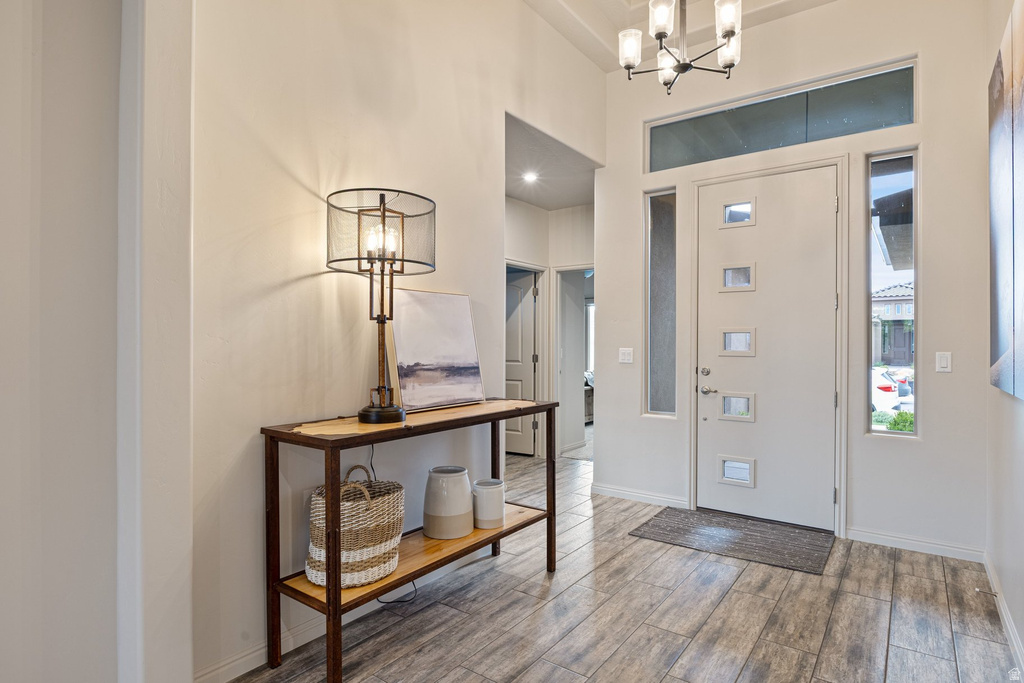 498 S MARTIGNANO WAY photo 5