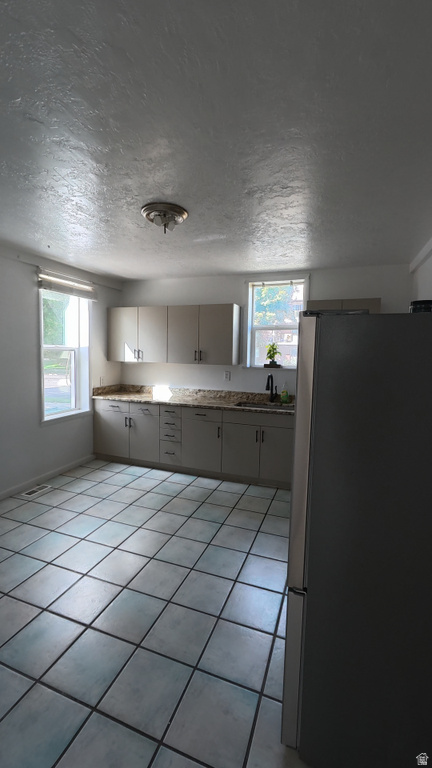 303 ADAMS AVE photo 4