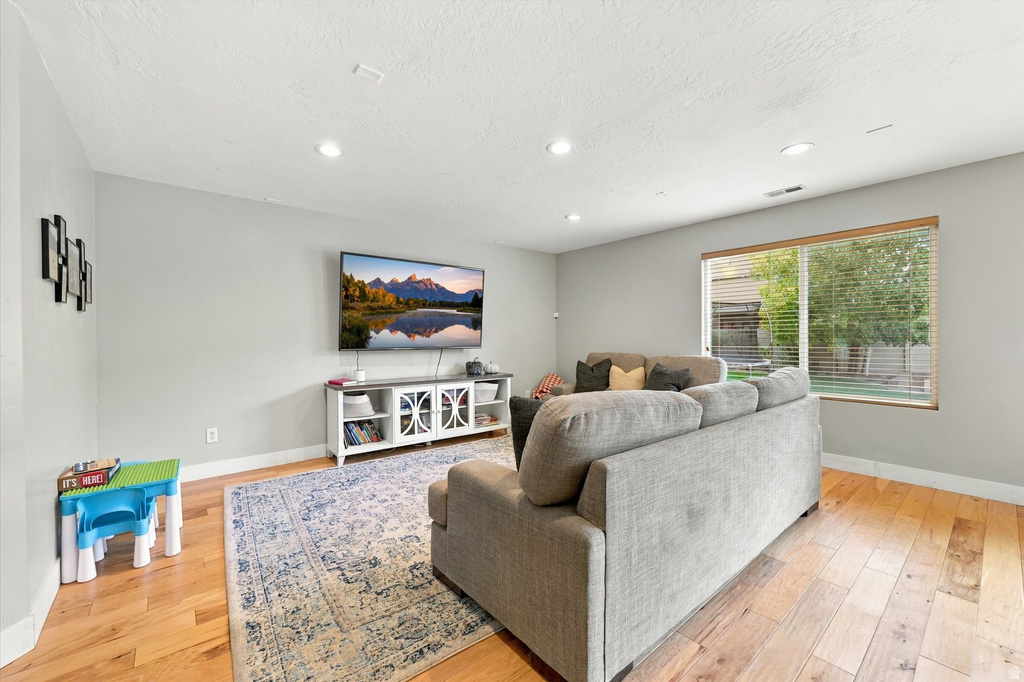 1596 W 540 N photo 4