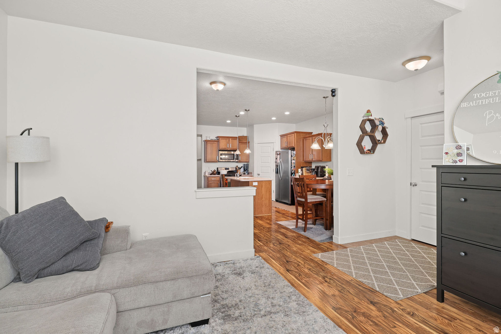 2792 S ASBURY LN photo 5