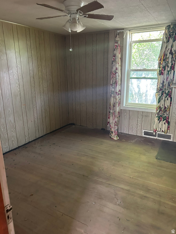 464 E 500 S photo 2