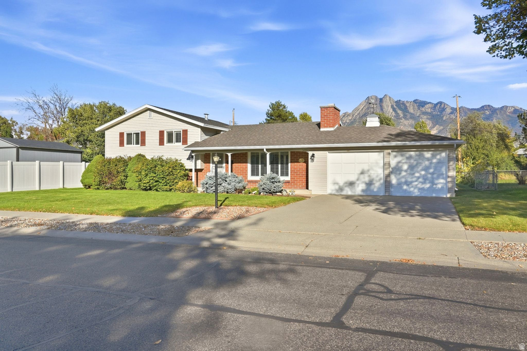 5455 S REVERE E DR photo 3