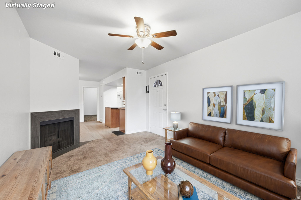 219 E HILL AVE photo 4