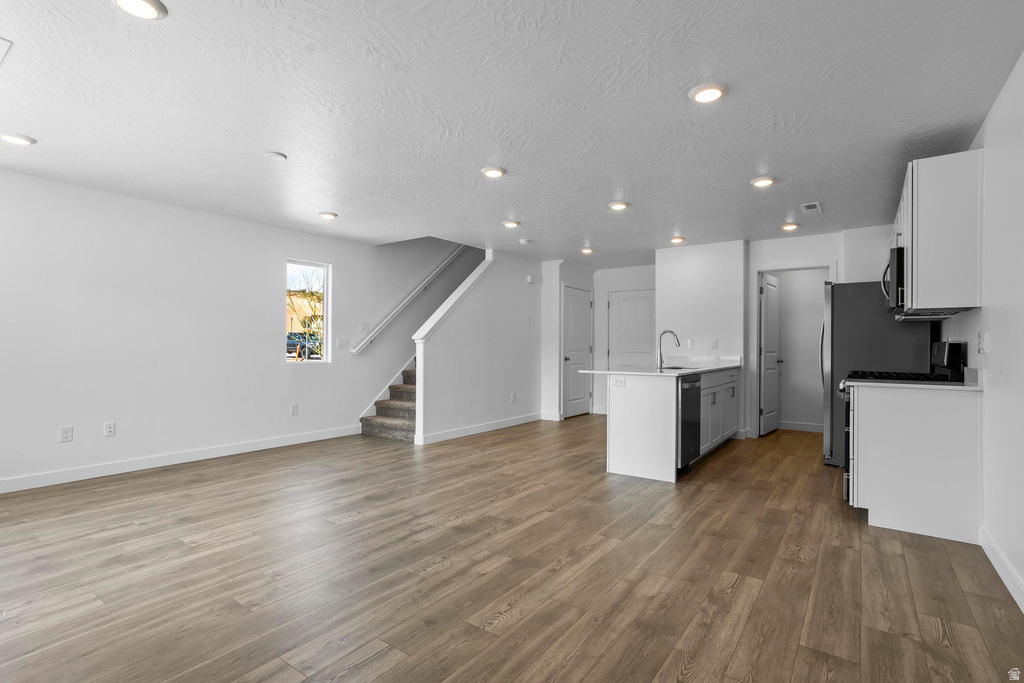 2207 S TOWER BRIDGE DR photo 5