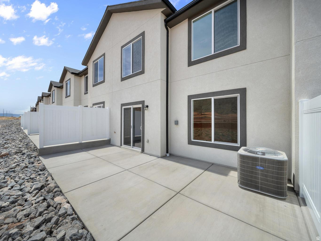 2275 S WOLVERINE WAY photo 4
