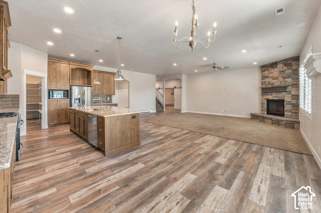 2341 W 2325 S photo 5