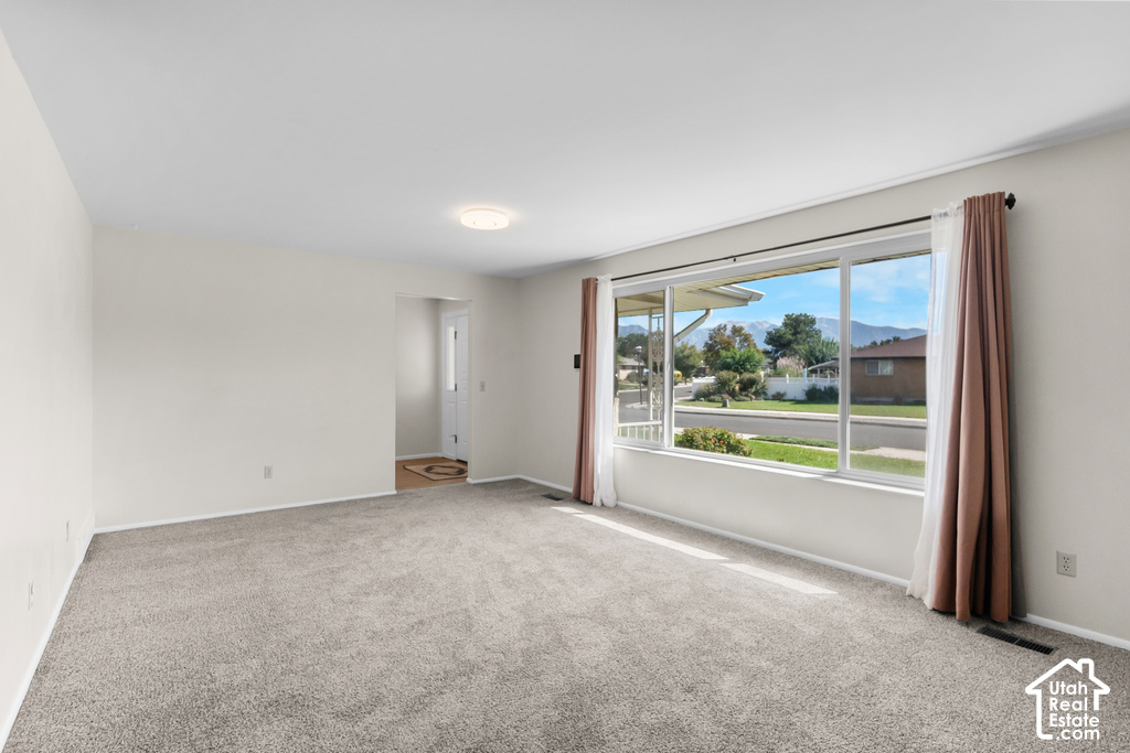 1374 W MARINWOOD AVE photo 5