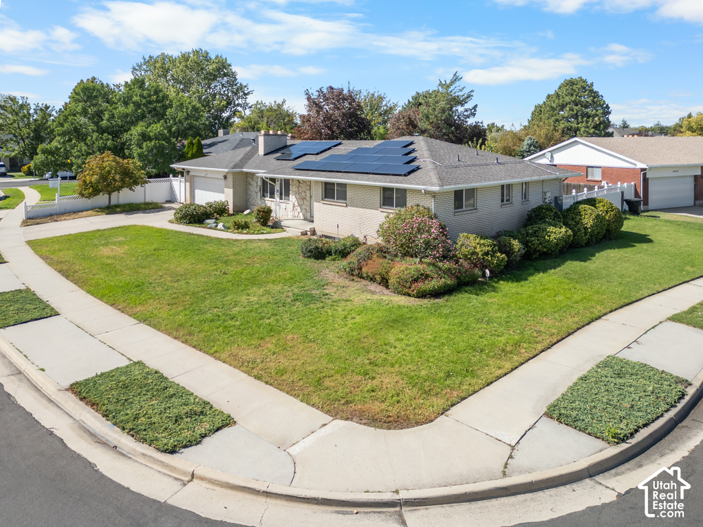 1374 W MARINWOOD AVE photo 2