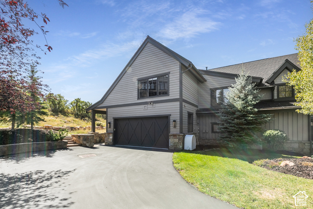 1524 APRIL MOUNTAIN DR photo 2