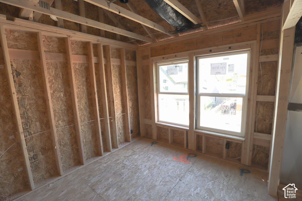 1093 W 880 S photo 4