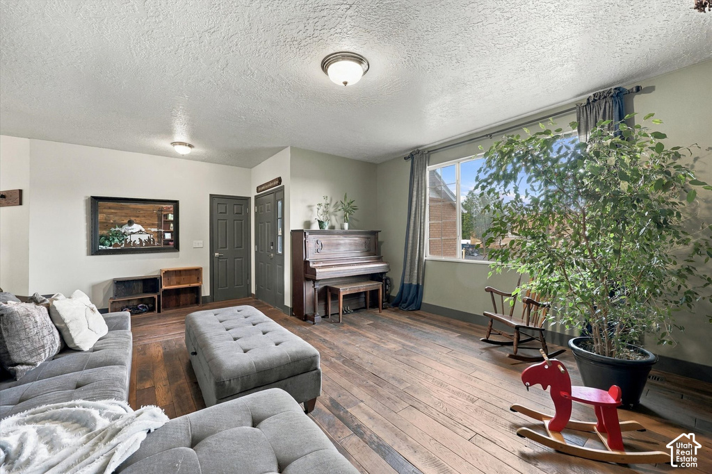 9766 S PENDLETON WAY photo 5