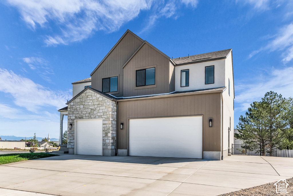 12843 S BIGWIG DR photo 3