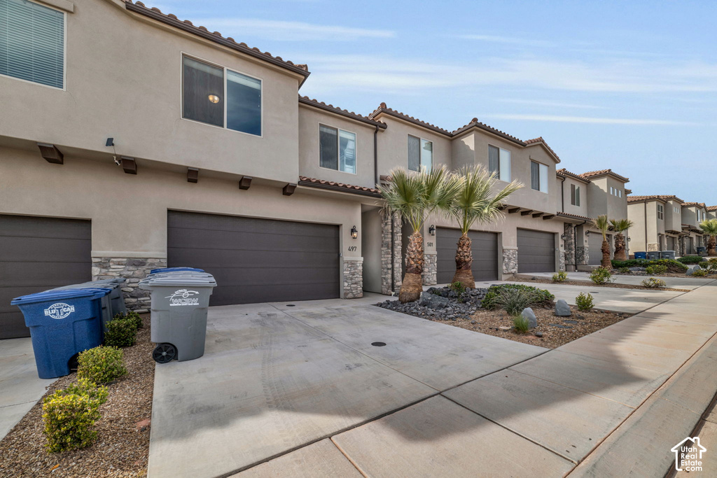 497 N VENTURA LN photo 3