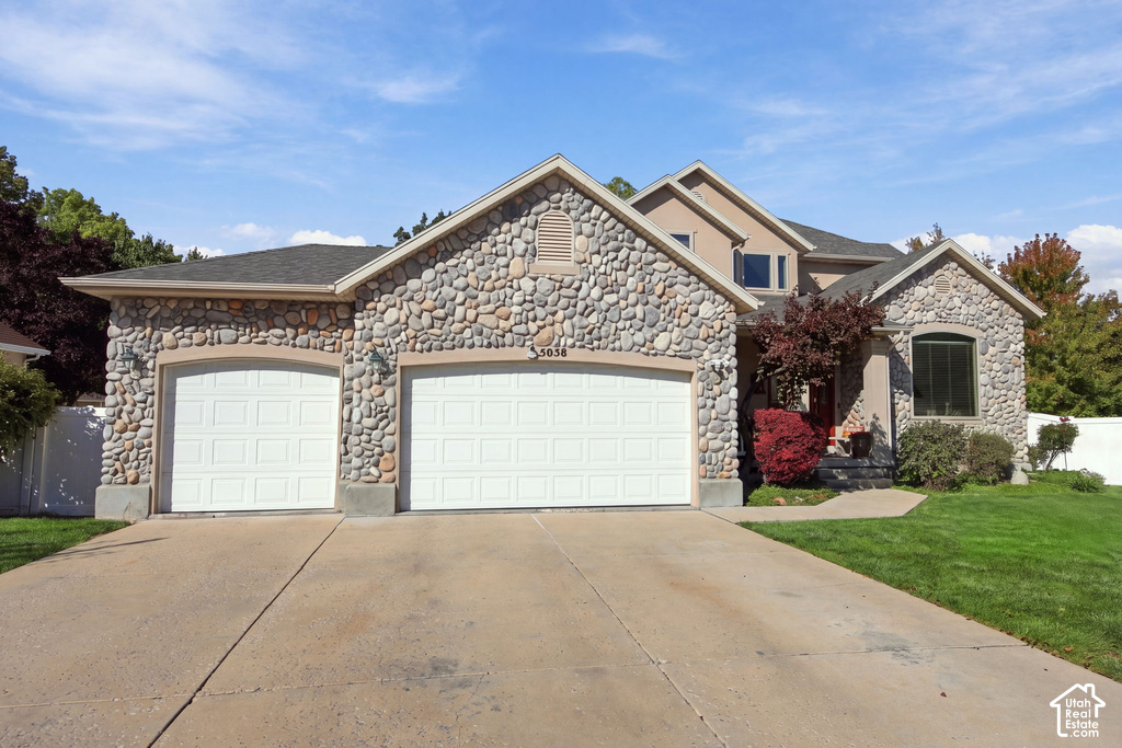 5058 S 1045 E photo 2