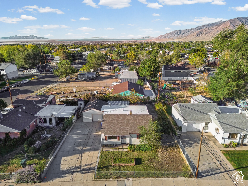 363 HIGHLAND DR photo 3