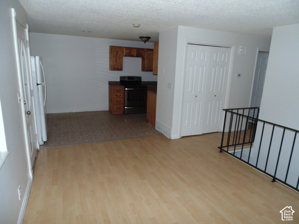 3077 W LEHMAN AVE photo 4