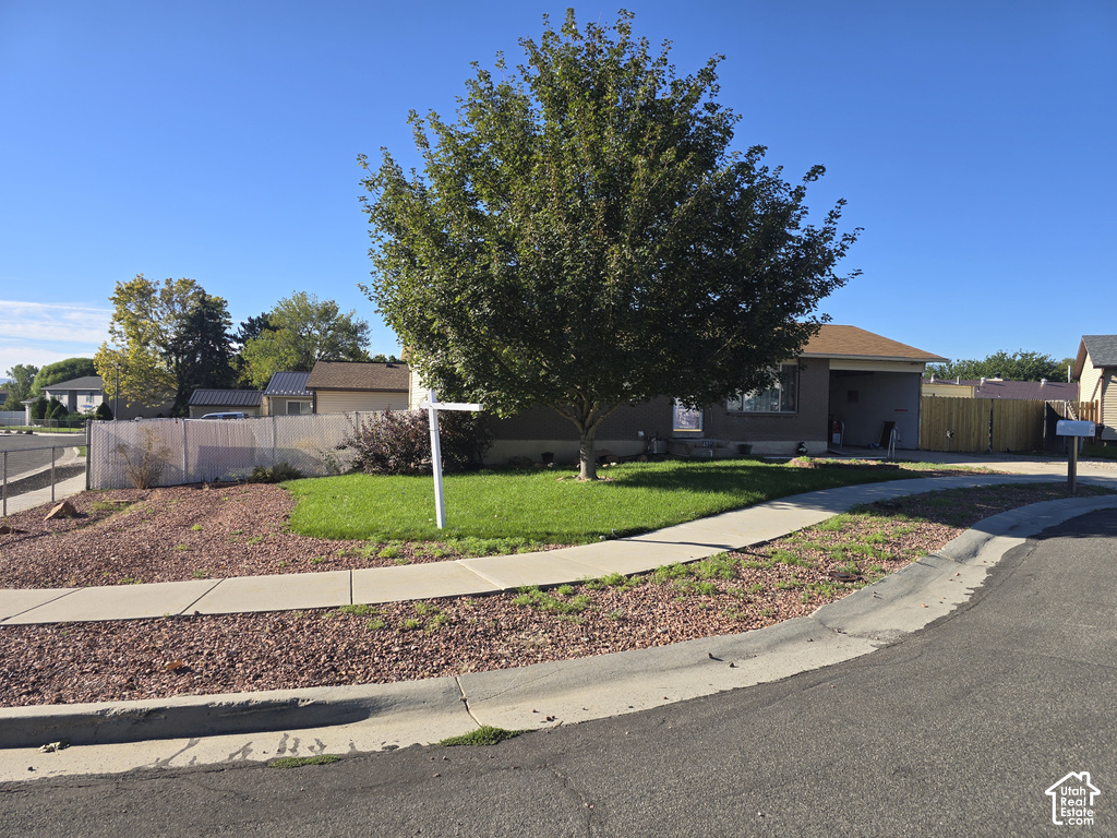 4025 W HAZY CIR photo 2