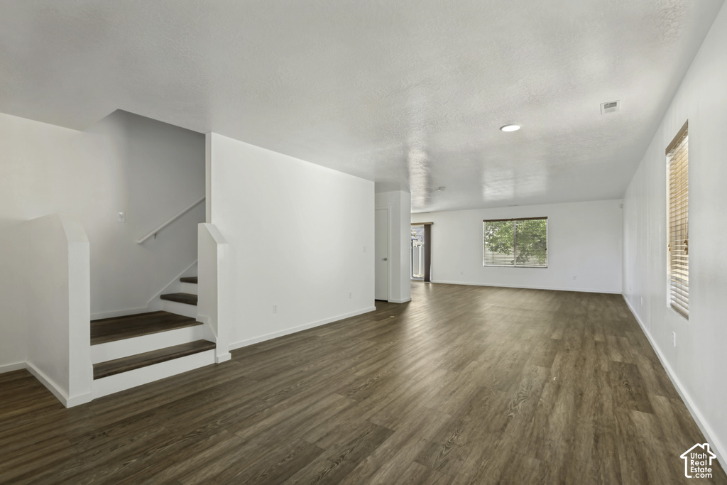 972 N 210 W photo 5