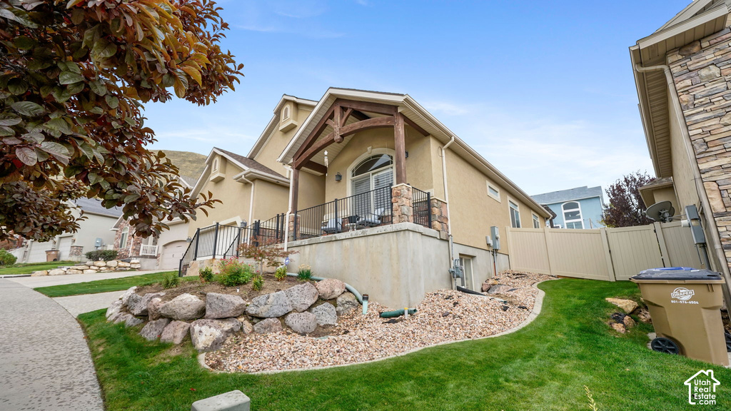 248 E GOLD LEAF CIR photo 3