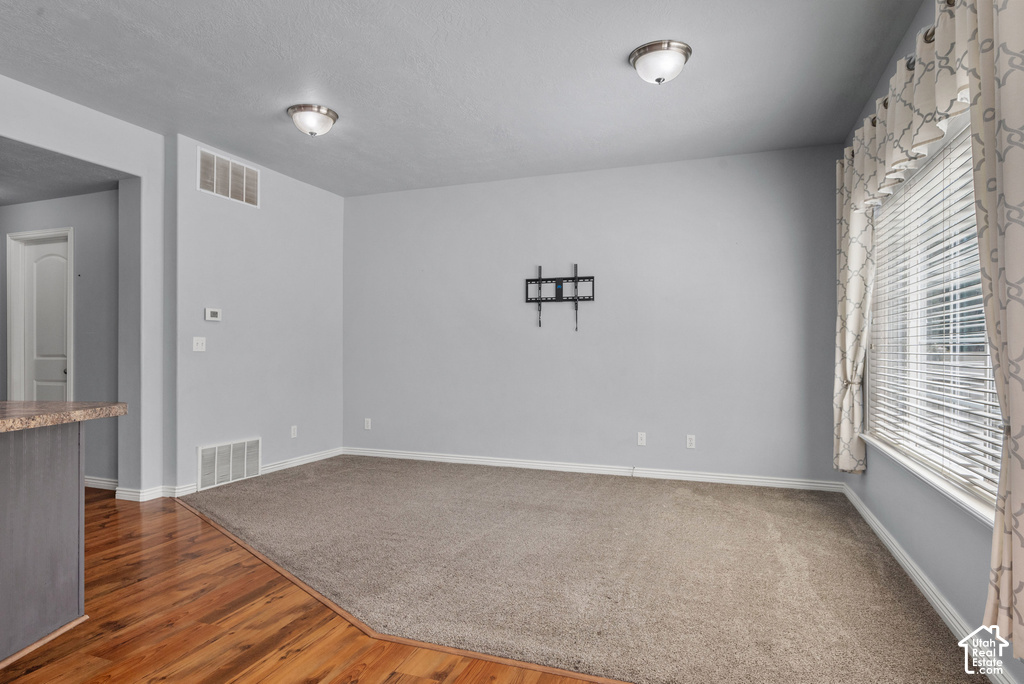 247 E SUNSHINE DR photo 5