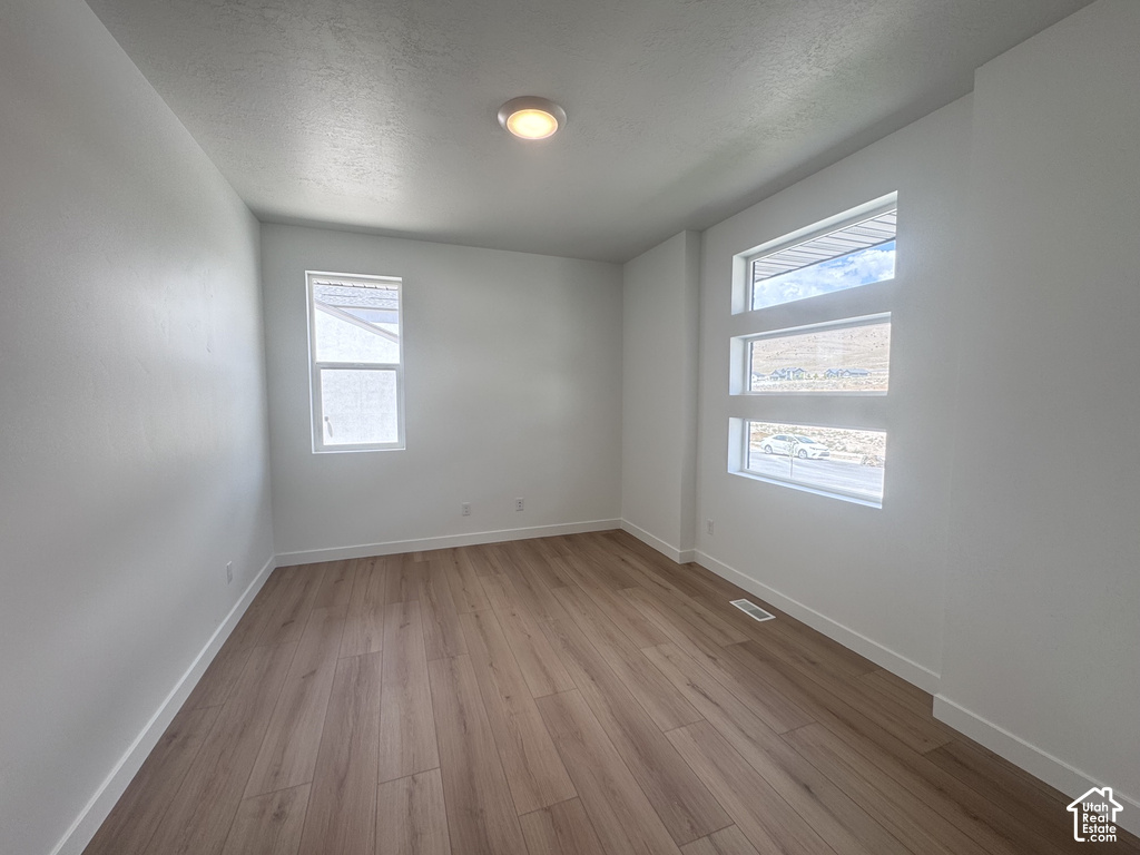 2613 N SCARLET RD photo 3
