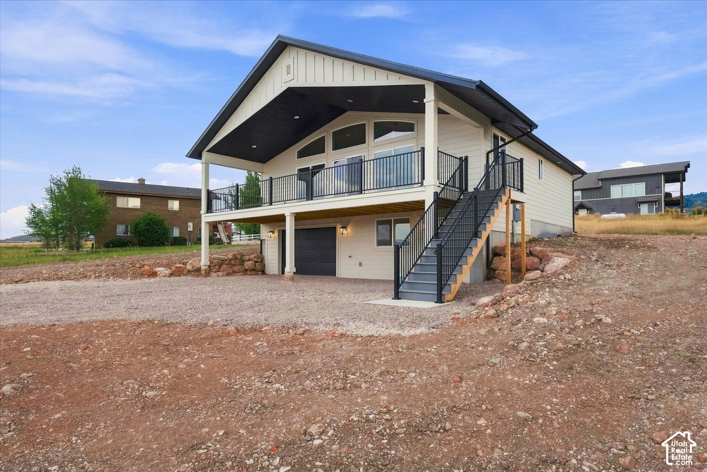 2513 S COUNTRY CLUB DR photo 3