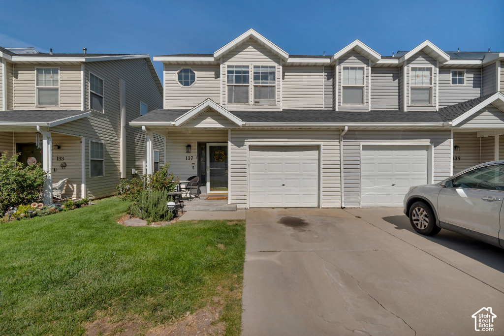 137 E WAYFIELD DR photo 2