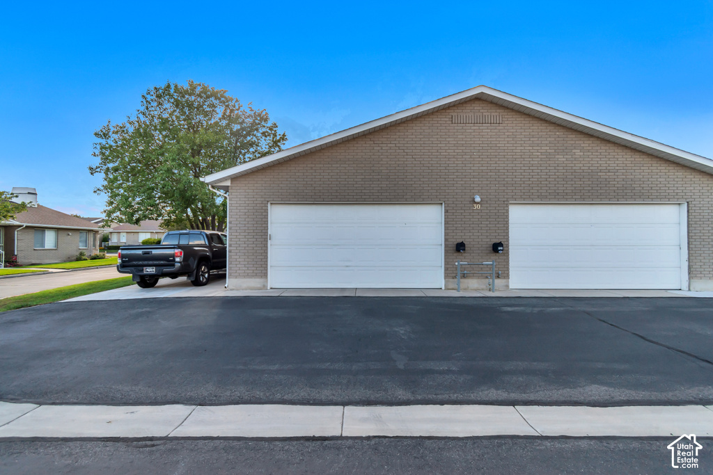 1532 W CORNERSTONE DR photo 3